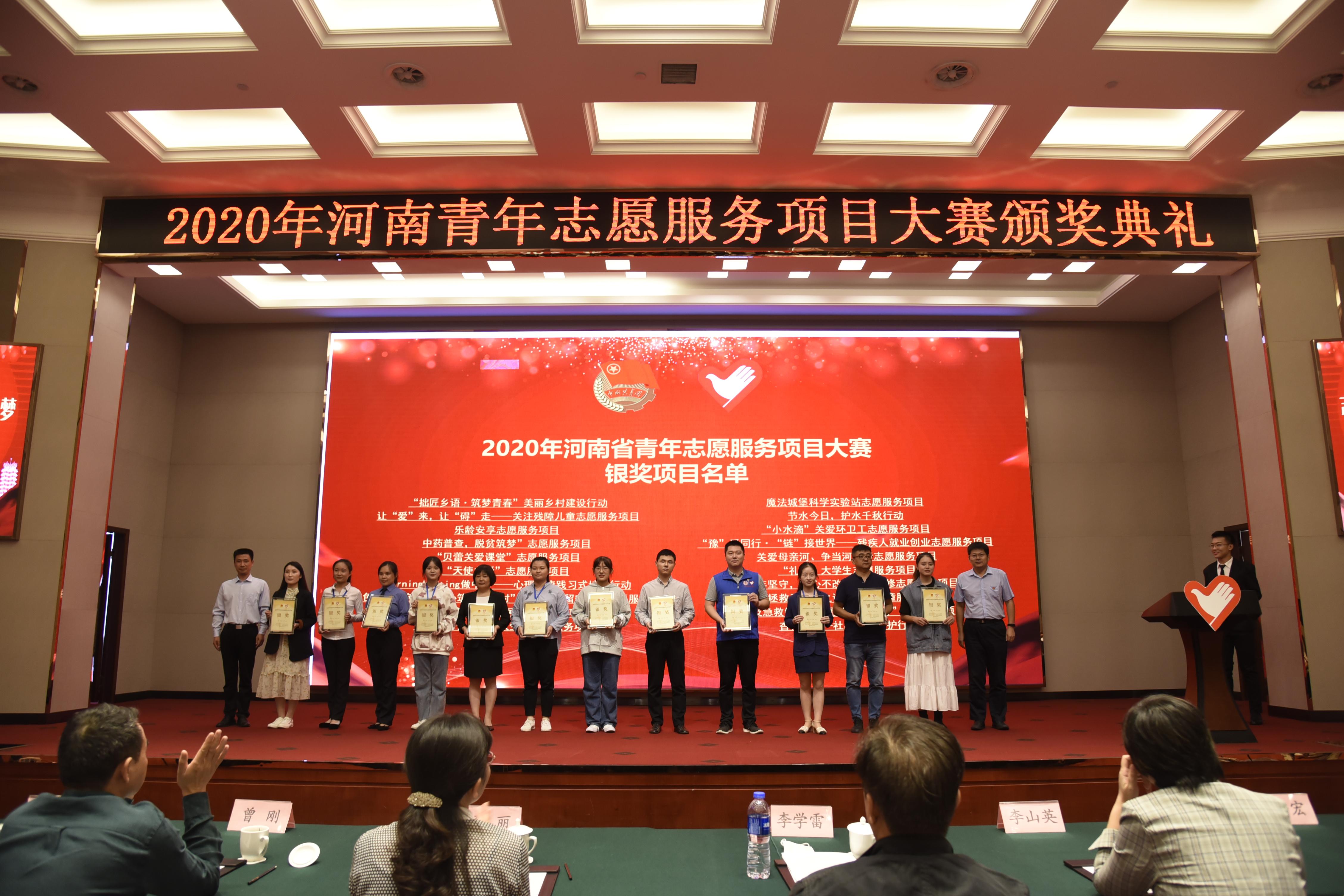 照1.jpg 照1.jpg